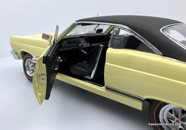 1/18 GMP フォード フェアレーン GT 1967 レストモッド 1/18 GMP フォード フェアレーン GT 1967 レストモッド - メルカリ