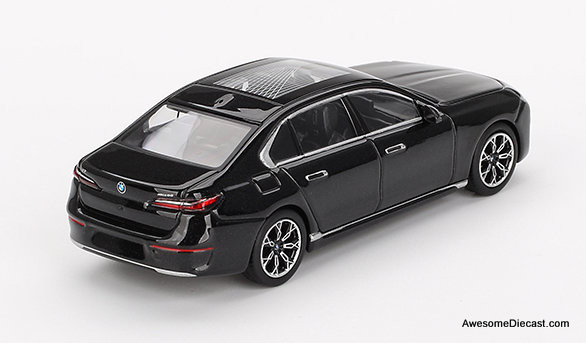 BMW i7 xDrive60, Black Sapphire 1:64 Diecast Model Car by Mini GT