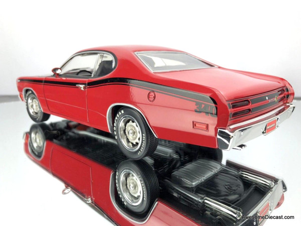 1971 Plymouth Duster 340 - Red/Black 1:18 Diecast Model by