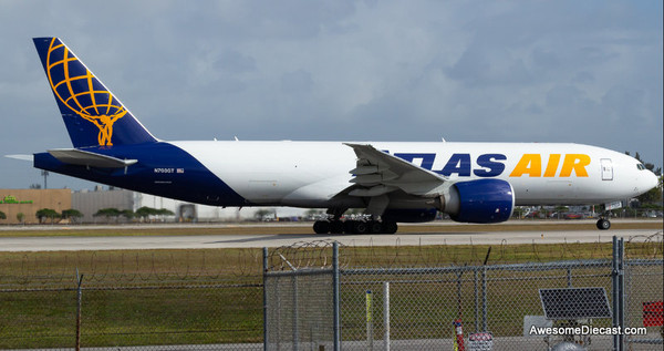 Boeing 777-200LRF: Atlas Air (Reg #N703GT) 1:400 Diecast Model