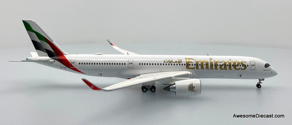 Airbus A350-900: Emirates (Reg #A6-EXB) 1:400 Diecast Model