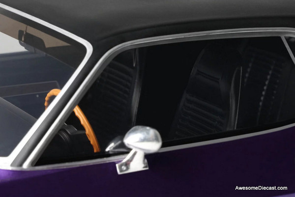 1970 Dodge Challenger R/T, Plum Crazy 1:12 Resin Cast Model by Otto