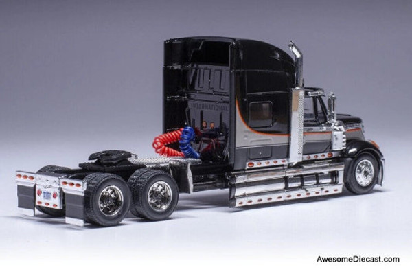 2010 International Lonestar Sleeper Tractor, Black/Silver 1