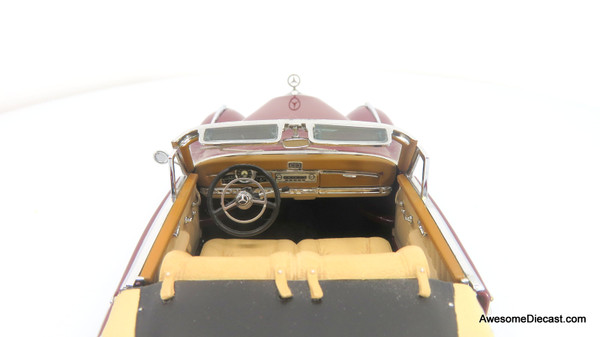 1940 Ford DeLuxe Station Wagon - Navy Wood 1:24 Diecast