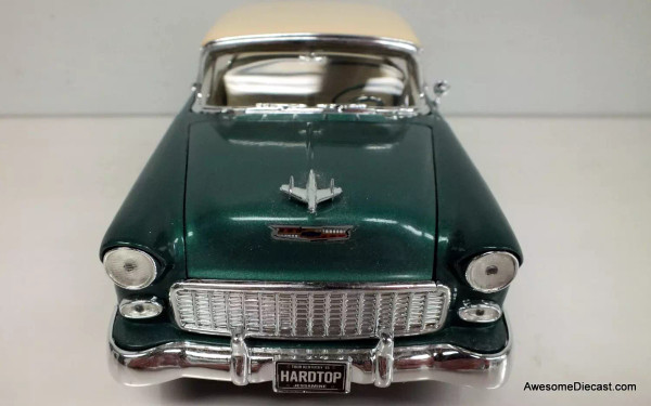 ERTL　1/18　1955　CHEVROLET Diecast model cars Chevrolet Bel Air 1955 1/18 Ertl 1955 red