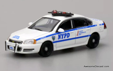 Chevrolet Impala: New York City Police 1:64 Diecast Model Car by