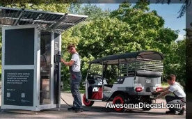 Tuk Tuk w/Charging Station: Audi Livery 1:64 Diecast Model Vehicle