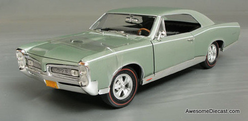 1967 Pontiac GTO, Linden Green 1:18 Diecast Model Car by Route 66