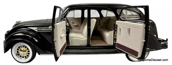 1936 Chrysler Airflow, Black 1:18 Diecast Model Car by Signature