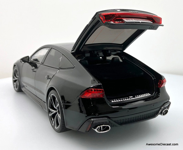 アウディ RS7 1/18 ブラック Amazon | ミニカー スケールモデルカー ブティックコレクション1