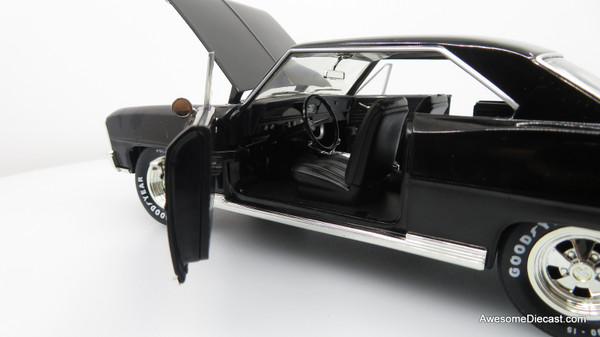 ミニカー AMERICAN MUSCLE 1966 CHEVY NOVA SS 1/18 1966 Nova SS 327 Lemonwood Yellow 1:18 Ertl American Muscle