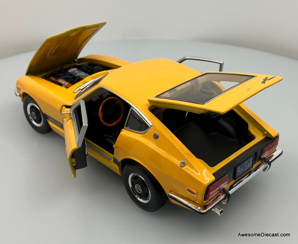1971 Datsun 240Z, Yellow 1:18 Diecast Model Car by Maisto