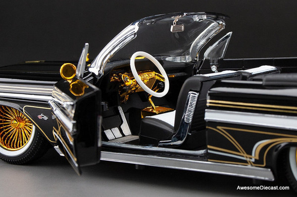 1961 Chevrolet Impala Convertible Lowrider, Black 1:18 Diecast