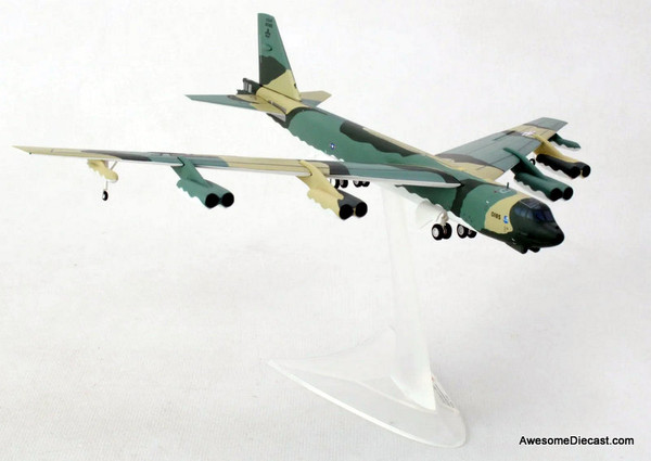 Boeing B-52G 596TH BS Operation Secret Squirrel 1:200 Diecast Model Plane by Herpa
