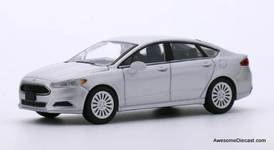 Ford Fusion, Silver 1:64 Diecast Model Car by 596 Model