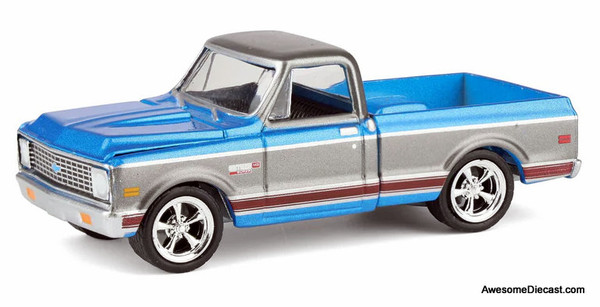 1972 Chevrolet Cheyenne C10 Pick-Up, Electric Blue/Gunmetal Gray 1:64 Diecast Model Truck by Greenlight