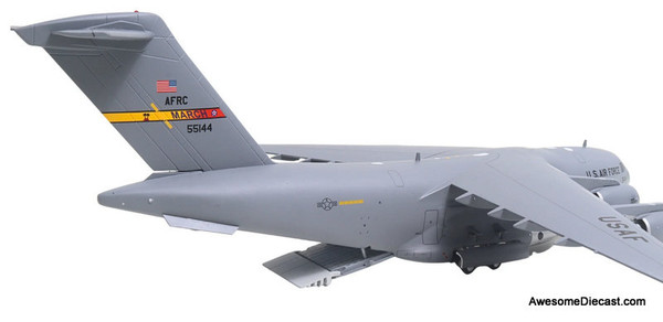 Boeing C-17 Globemaster 111: USAF March AFB 1:200 Diecast Model