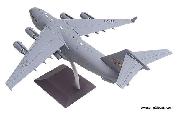 Boeing C-17 Globemaster 111: USAF March AFB 1:200 Diecast Model