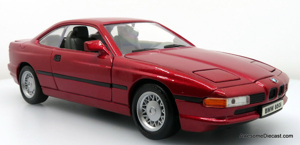 1990 BMW 850, Red 1:18 Diecast Model Car by Road Tough