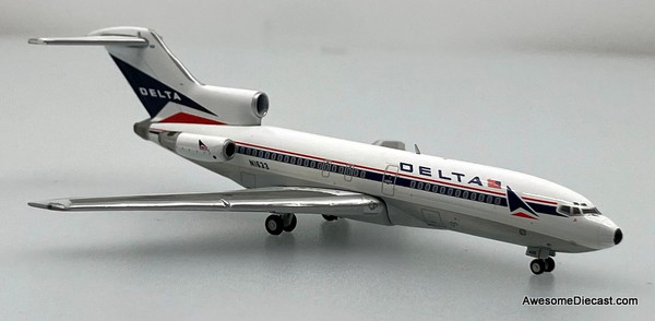 Boeing 727-100: Delta Airlines (Reg #N1633) 1:400 Diecast Model Plane by Gemini Jets