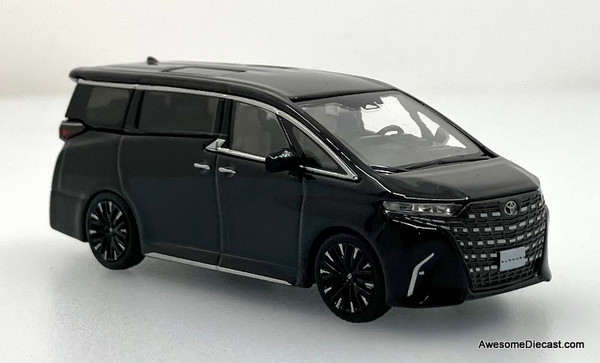 2002 Toyota Alphard People Carrier, Black 1:64 Diecast Model Car by Model 1