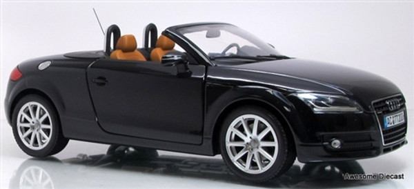 ミニカー AUDI TT ROADSTER 2006 1/18 100015030-2__15097.1612477303.