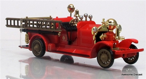 Del Prado 1:64 Fire Truck Ahrens Fox