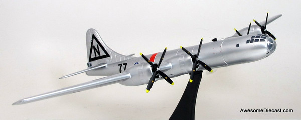 Dragon Models 1:144 Boeing B-29 Superfortress - USAAF 509th Composite Group