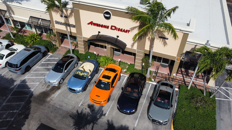 Discover the Ultimate Collector's Paradise: Awesome Diecast - The Largest Diecast Store in the Southeastern US