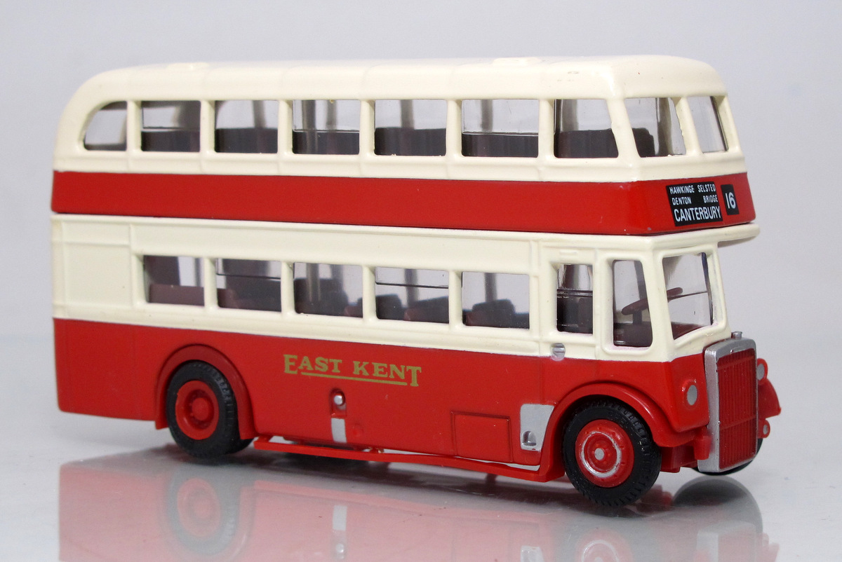 EFE 1:76 Leyland PD2 Lowbridge - East Kent/Littlewoods  