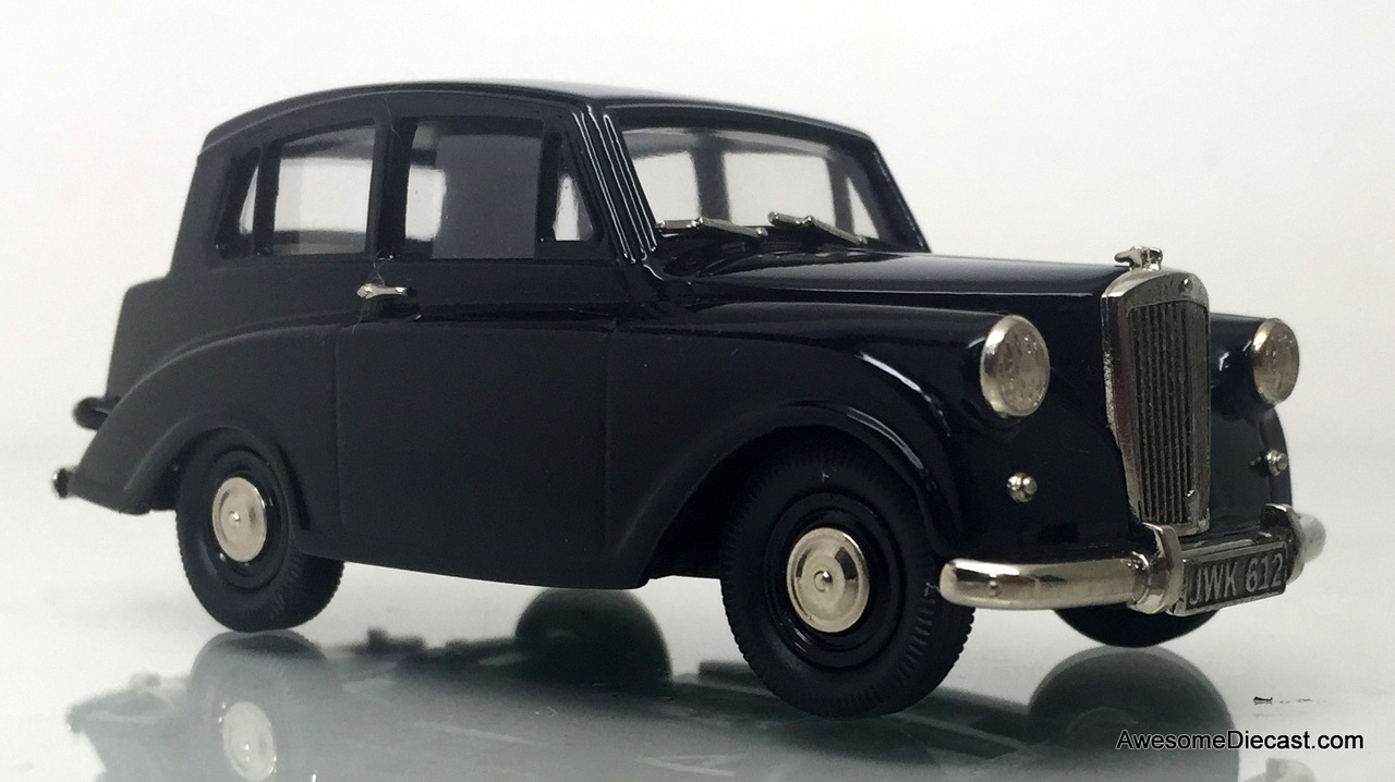 Lansdowne Models 1:43 1951 Triumph Mayflower, Black