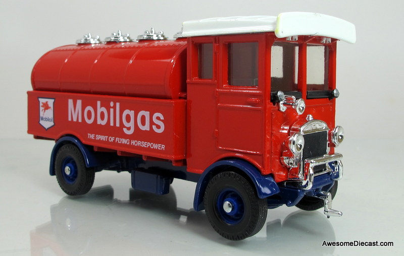 Corgi 1:43 AEC 508 Forward Control 5 Ton Cabover- Mobilgas