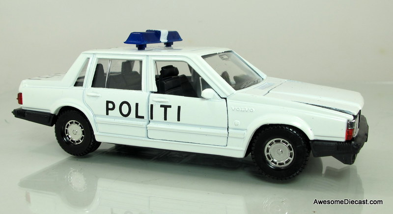Corgi 1:36 Volvo 740: Copenhagen, Danish Police Department
