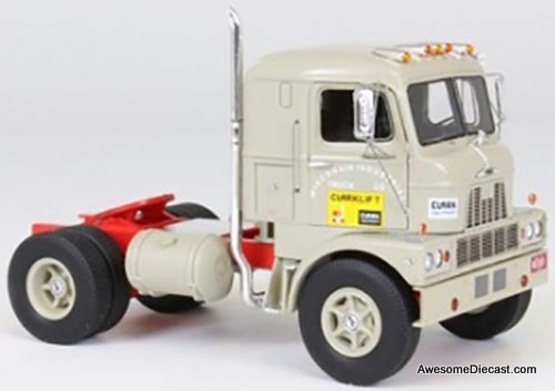 Neo  1:43 1960 Mack M-67 COE Tractor