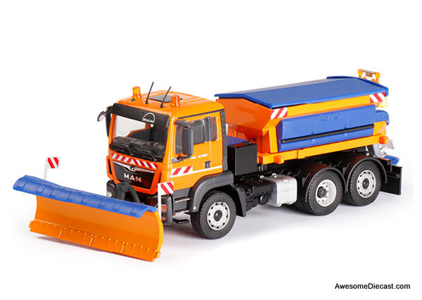 Conrad 1:50 Kommunal MAN TGS Euro 6 with Snow Plow and Salt