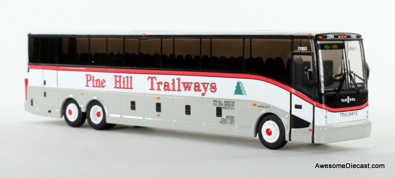 Iconic Replica 1:87 VanHool CX-45 Motorcoach: Pine Hill Trailways - New York