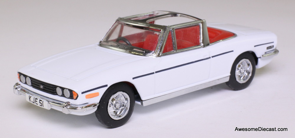 Dinky 1:43 Triumph Stag Convertible, White