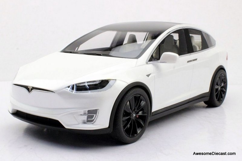 LS Collectibles 1:18 2016 Tesla Model X, Pearl White Metallic