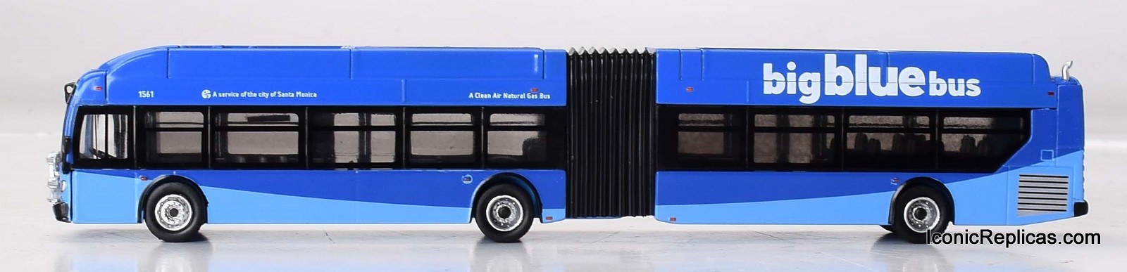 Last One!! Iconic Replicas 1:87 NFI XN60 Xcelsior Articulated Bus: Santa Monica Big Blue Bus