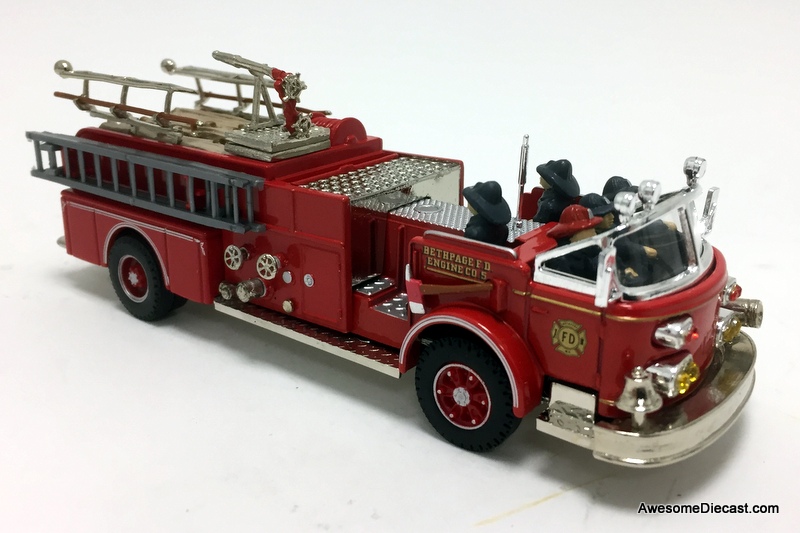 Corgi 1:50 American la France Open Cab Pumper: Bethpage, NY F.D.