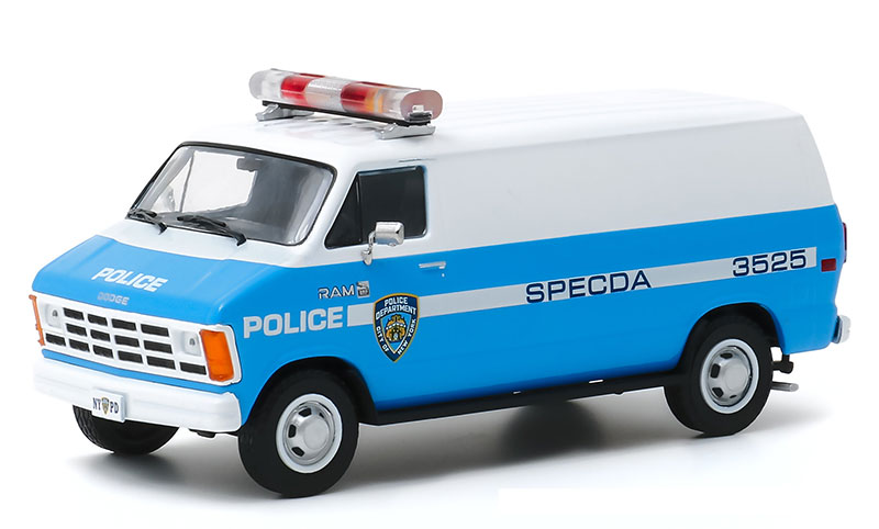 Greenlight 1:43 1987 Dodge Ram 1500 Van - NYPD
