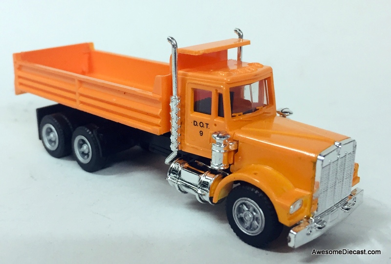 Con-Cor 1:87 Kenworth Dump Truck, Orange