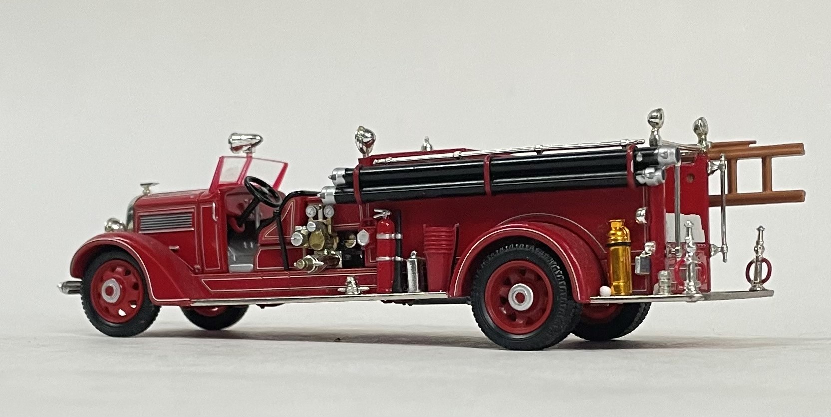 Corgi Estate Collection 1:50 1936 REO Speedwagon Pumper: Frederica, DE F.D.