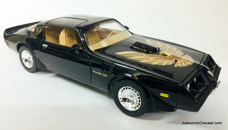 Road Signature 1:18 1979 Pontiac Firebird Trans Am, Black