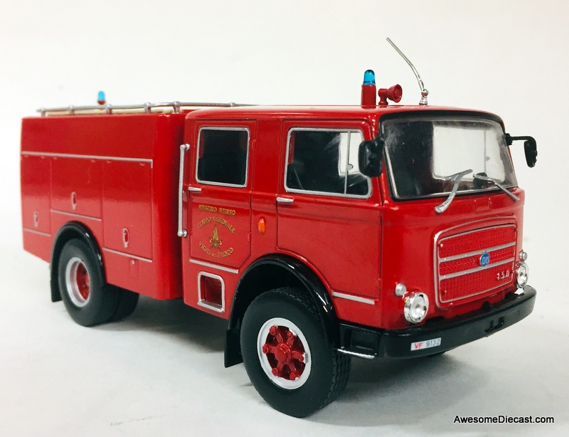 Hatchette 1:43 Fiat 150 Pump Tanker Fire Truck: Milan Fire Department, Italy