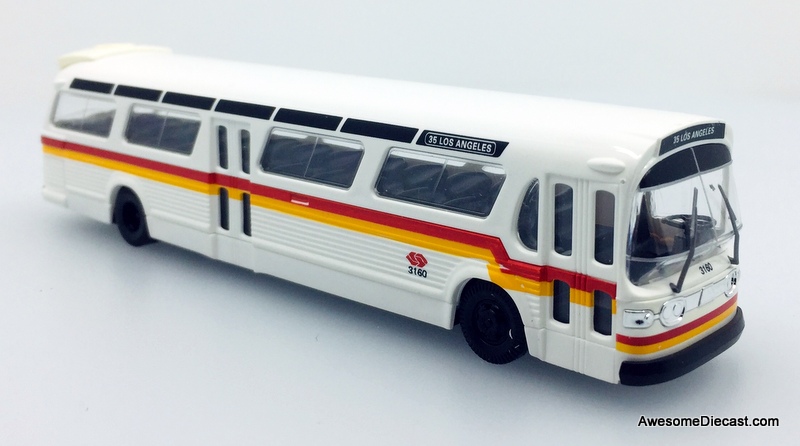 Busch 1:87 GM Fishbowl SCRTD-Southern California Rapid Transit District: Los Angeles