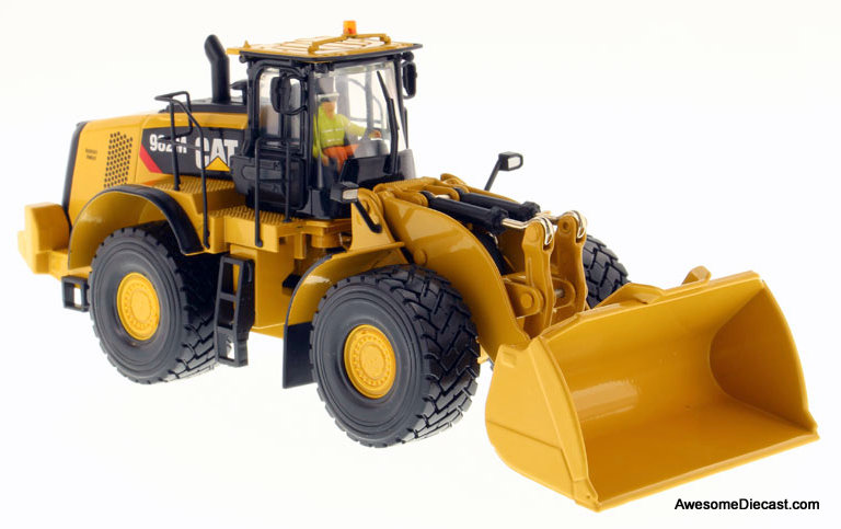 Diecast Masters 1:50 Caterpillar 982M Wheel Loader