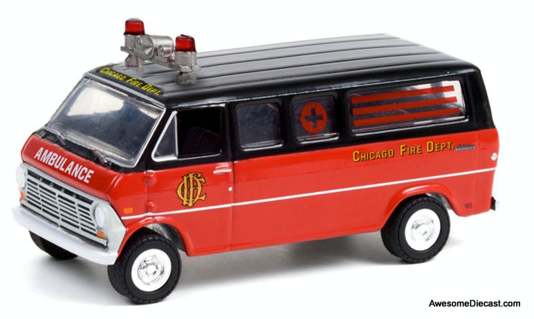 Greenlight 1:64 1969 Ford Club Wagon: Chicago Fire Department