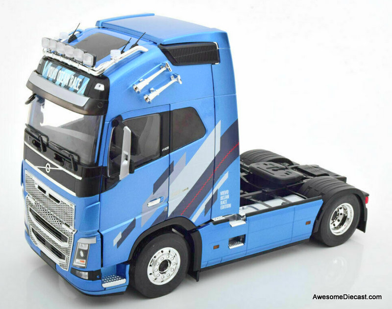 Premium ClassiXXs 1:18 2018 Volvo FH16 XL Tractor, Metallic Blue 