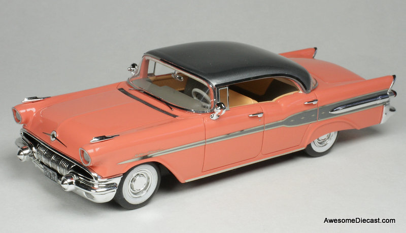 Goldvarg Collection 1:43 1957 Pontiac Star Chief 4 Door, Carib Coral